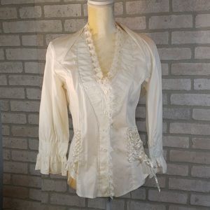 Scully lace and ribbon feminine button size medium
